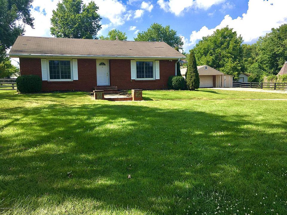 1st image of 217 Lakeshore Dr