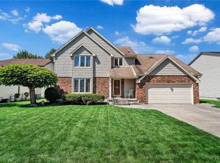 1284 Wurlitzer Ct, North Tonawanda, NY