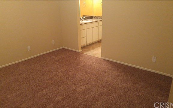 5th image of 27633 Nugget Dr APT 4
