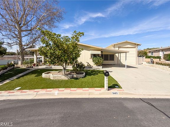 3rd image of 9465 Sharon Way