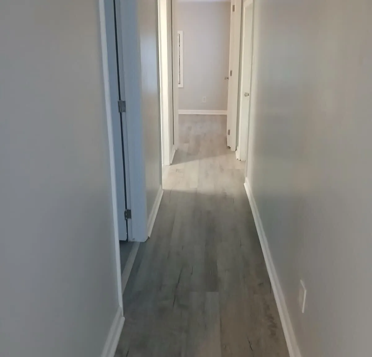 2BR Homes in Hickory — Photo 4