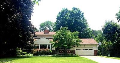 1st image of 3010 Oakridge Dr