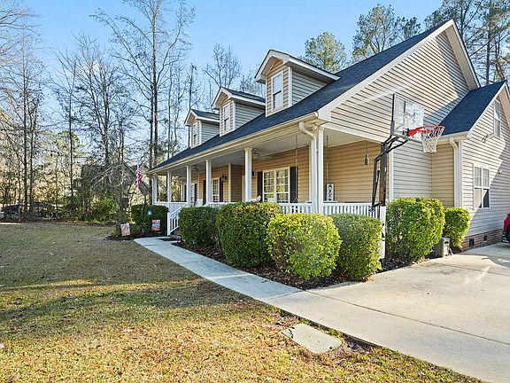 2nd image of 1814 Birch Dr