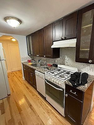 5th image of 28-29 41st St #1B