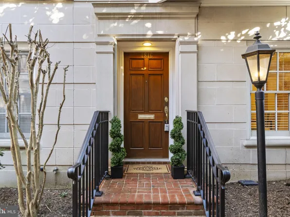 4816 Montgomery Ln, Bethesda, MD 20814