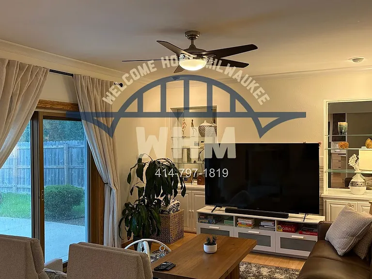 4233 W Carmel Dr — Photo 7