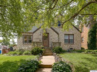 5001 Bedford Ave, Omaha, NE 68104