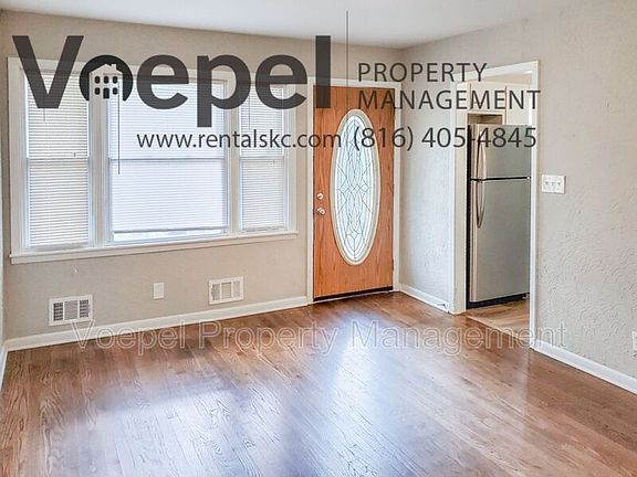 4th image of 4800 Richmond Ave