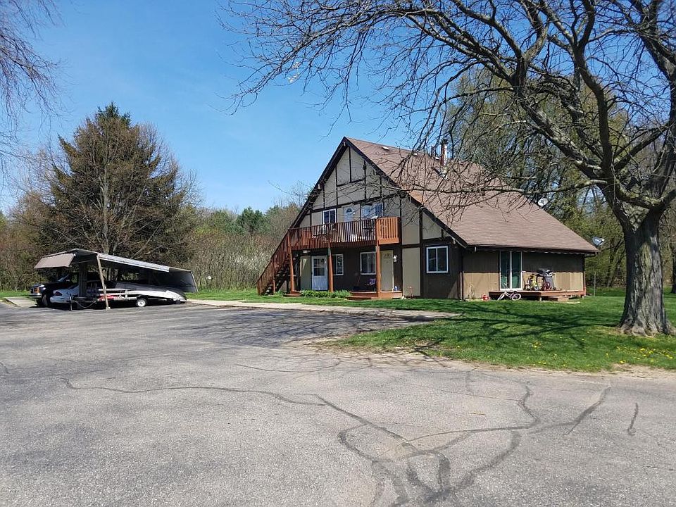 2nd image of 6080 Briarcliff Path