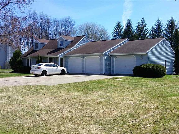 2nd image of 23 Cedarwood Dr