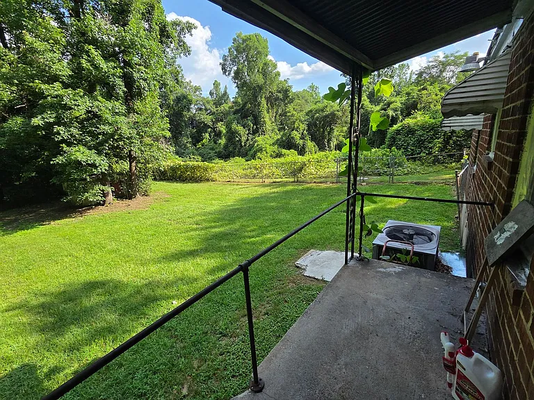 5862 E Heights Dr — Photo 12