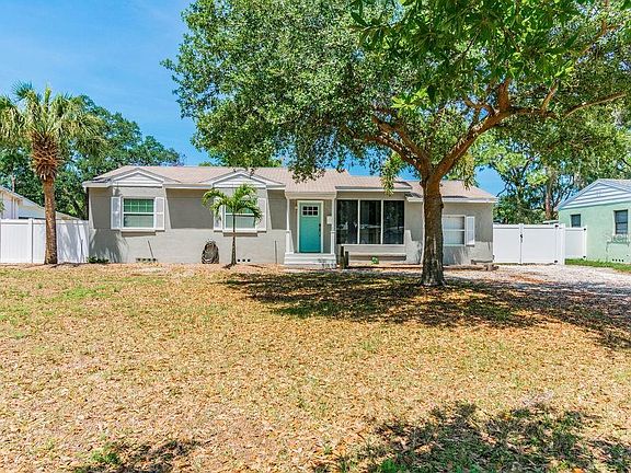 5th image of 2121 Coronada Way S