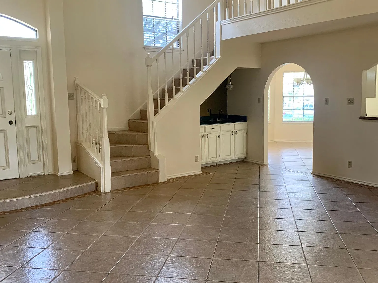 2917 La Costa Ct — Photo 2