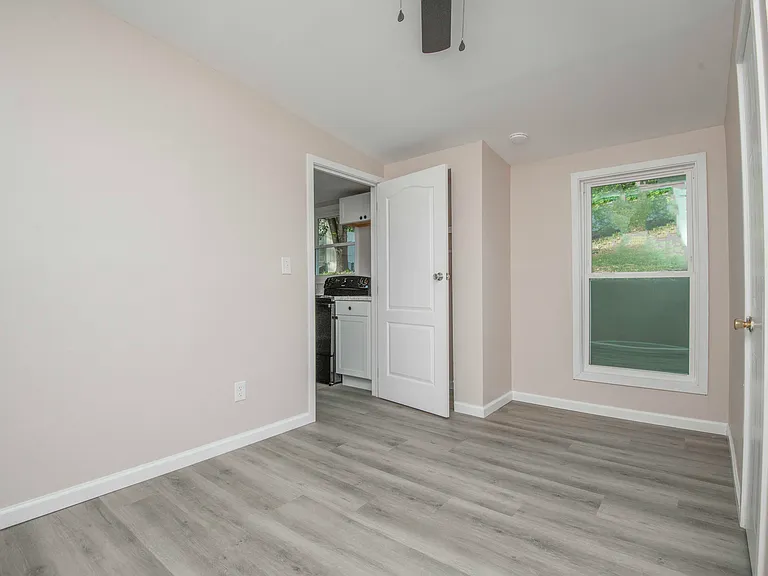 4112 Edington Rd — Photo 18