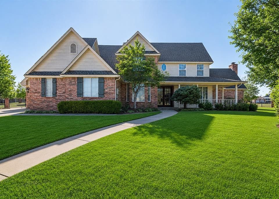 1st image of 1308 Burnham Ct