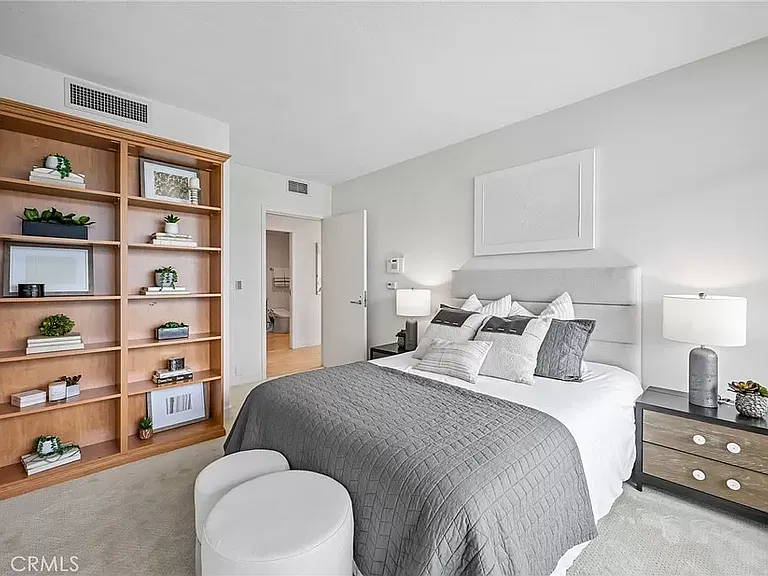 3131 Michelson Dr #1702 — Photo 19