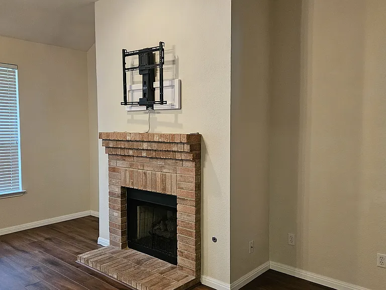 1008 Laurel Glen Blvd — Photo 16