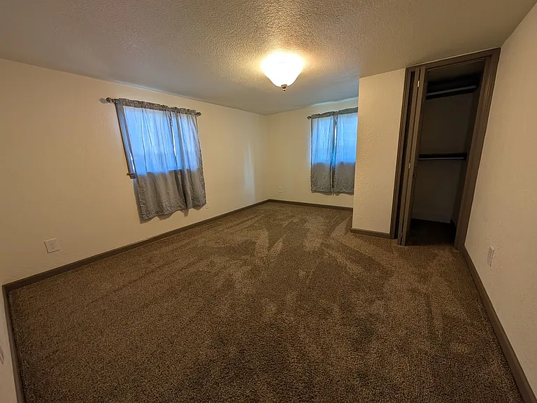 410 Camas St — Photo 7