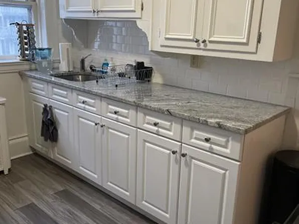 4 Lynwood Pl #10, New Haven, CT 06511