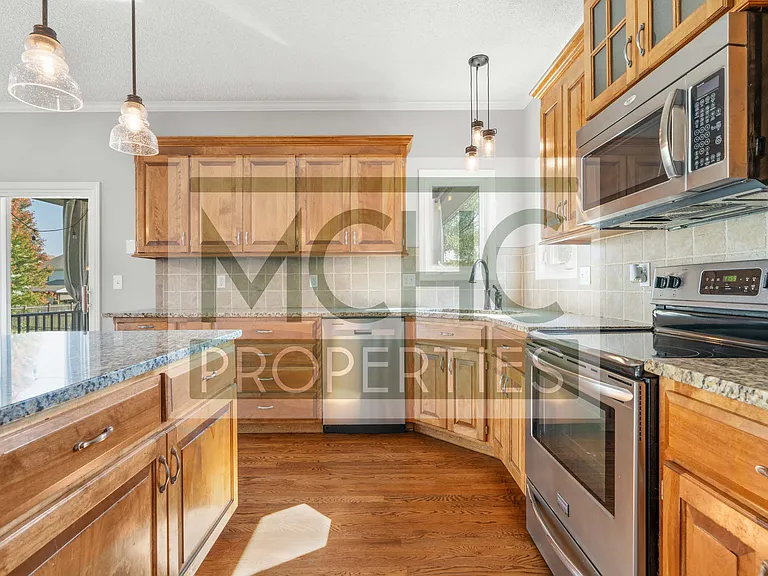 2353 SW Current Ct — Photo 11