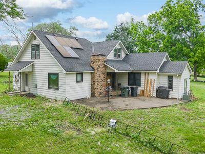 4207 10th Ave, Leavenworth, KS, 66048