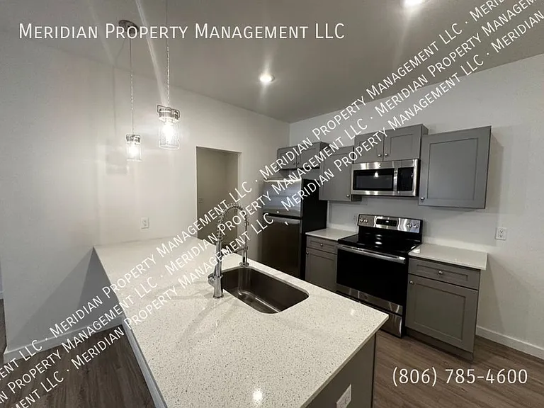 5508 Itasca St #A — Photo 4