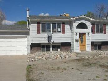 1st image of 11 Grissom Pl