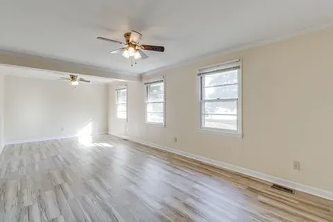 2 Pickens Ct — Photo 2