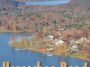 1407 Blackbird Ln, Horseshoe Bend, AR 72512