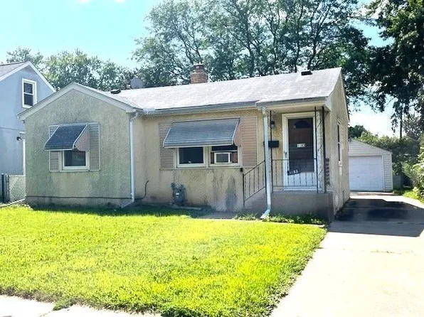 1183 Western Ave N, Saint Paul, MN 55117