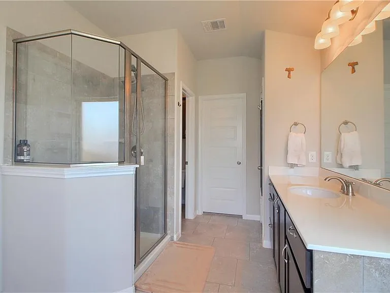 1921 Tawakoni Dr — Photo 38