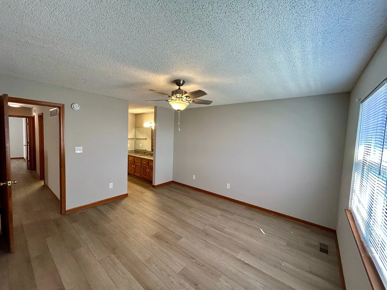 2519 Crestline Court - 1 — Photo 2
