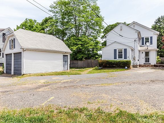 2nd image of 6 Parkin Ct