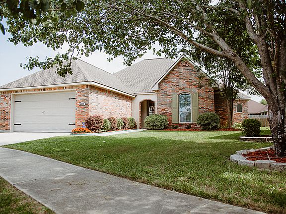 2nd image of 4088 Water Oak Dr
