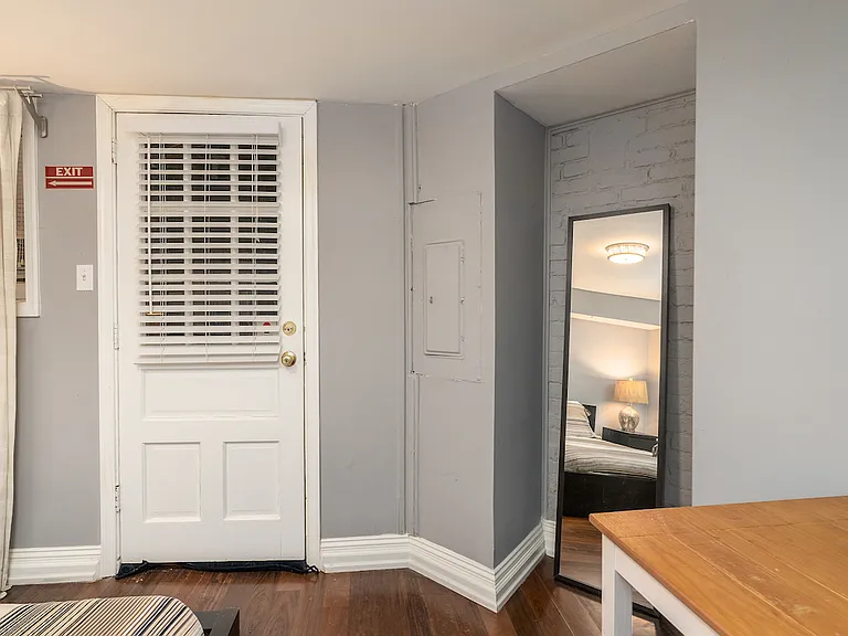 1820 Calvert St NW #1818 — Photo 16