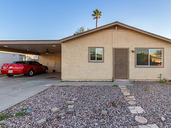 4th image of 473 E ROYAL PALMS Drive
