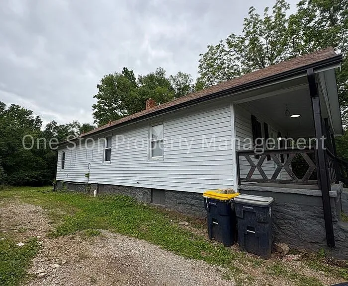 5711 Jackson Ave — Photo 3
