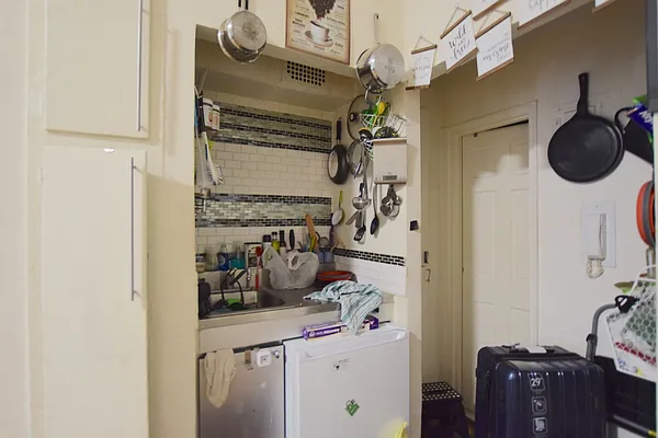 Rented by Street Realty Brokerage LLC | media 4