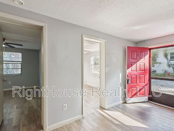 2nd image of 420 Euclid Ave APT 2