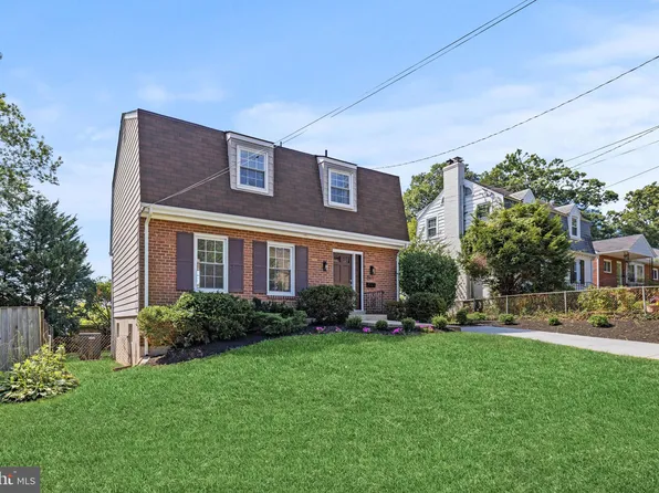 2410 Homestead Dr, Silver Spring, MD 20902