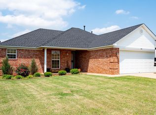 1605 Jasmine Ln, Conway, AR 72034