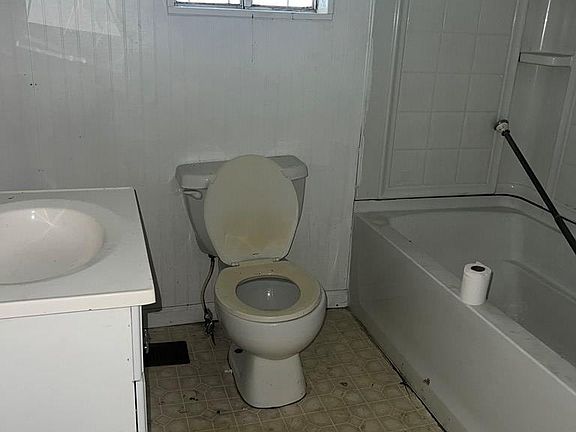 4th image of 25 Buttereye Ln