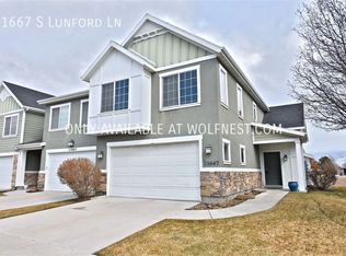 11667 S Lunford Ln, Riverton, UT 84065