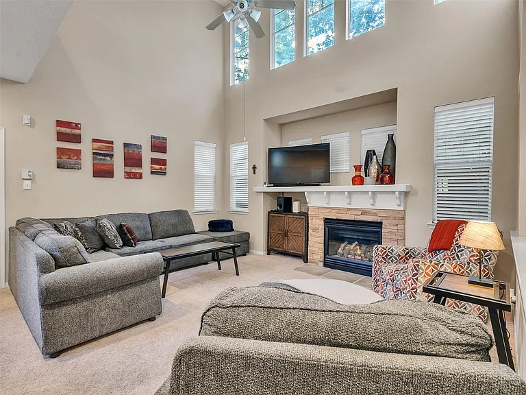 83 Scarlet Woods Ct #83 — Photo 5
