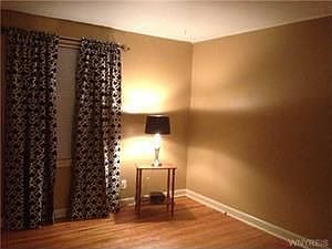 2nd image of 53 Ward Park #Left