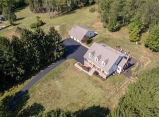 959 Bentleyville Rd, Charleroi, PA 15022