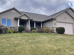 413 Harvest Hill Dr, Denmark, WI 54208