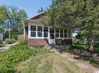 3438 S 14th St, Omaha, NE 68108
