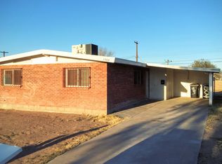 1504 Palm St, Henderson, NV 89011