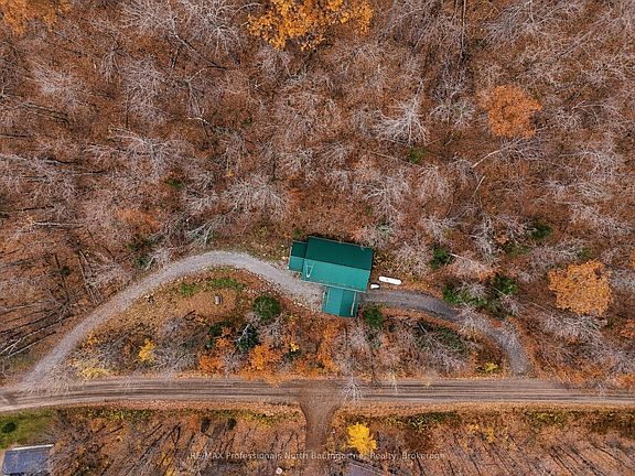 3rd image of 1115 Cardiff Lake Rd